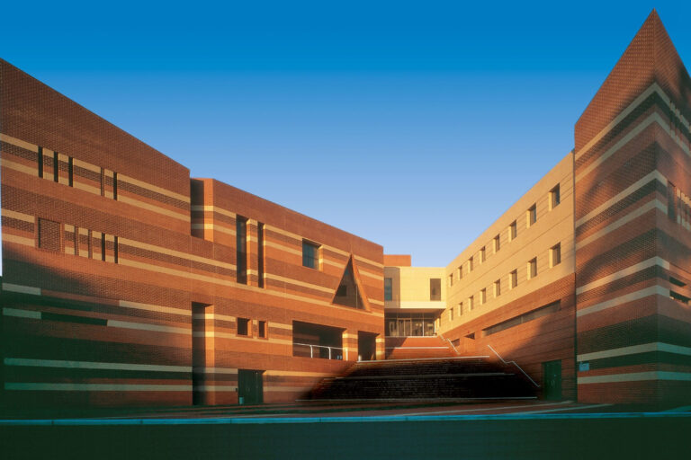 CurtinTech 3x2 1